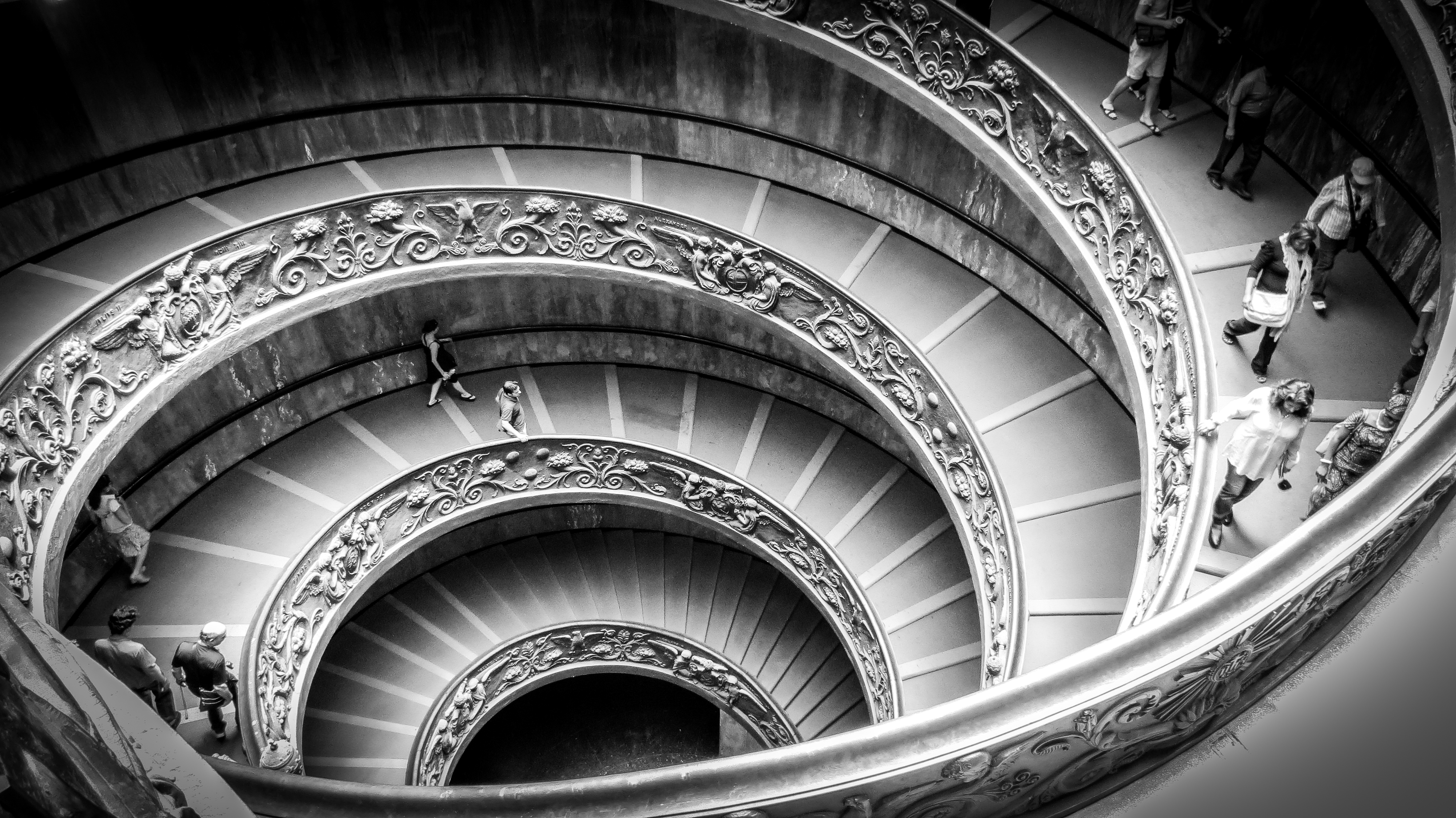 bramante staircase