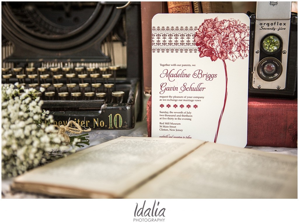 hydrangea-wedding-invitation