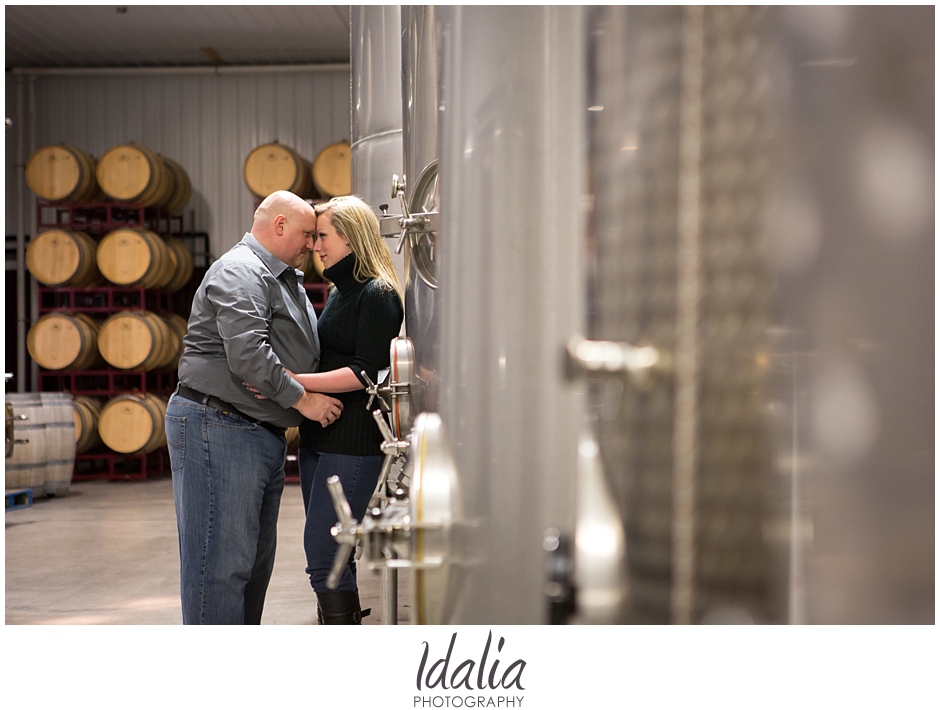 valenzano-winery-engagement_0008