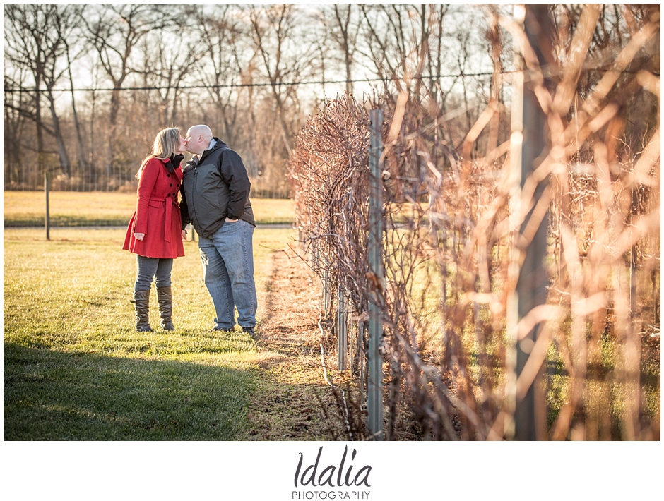 valenzano-winery-engagement_0024