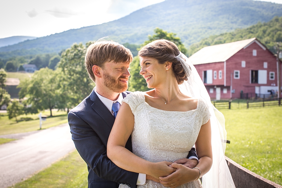 virginia-farm-wedding-rodes-farm_0053