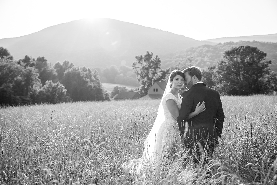 virginia-farm-wedding-rodes-farm_0077