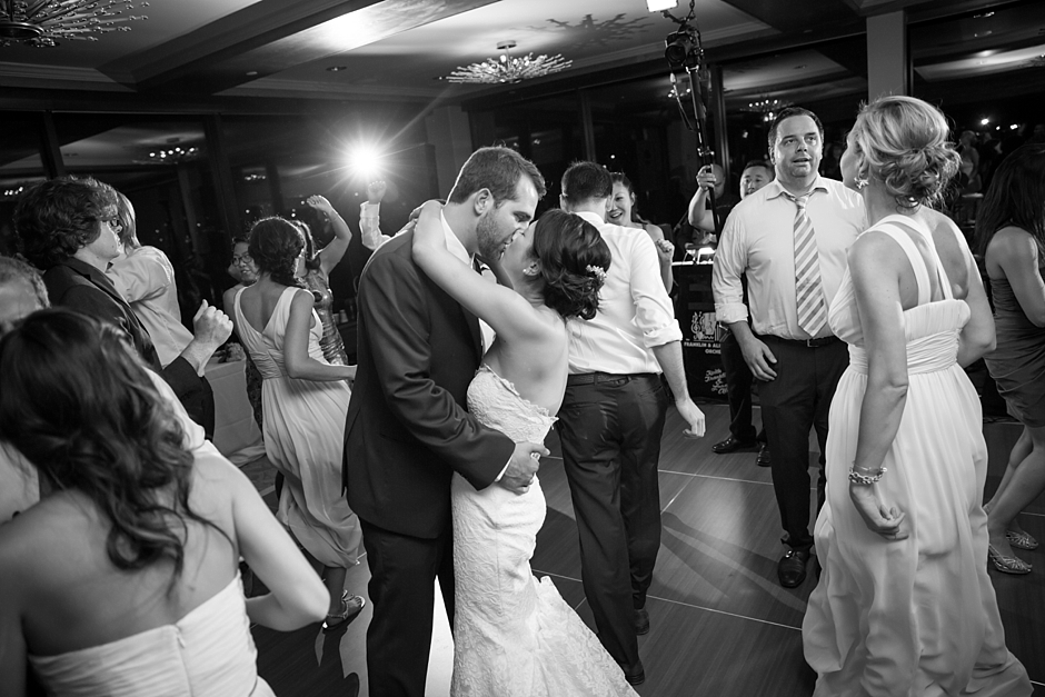 inn-at-lambertville-station-wedding_0073