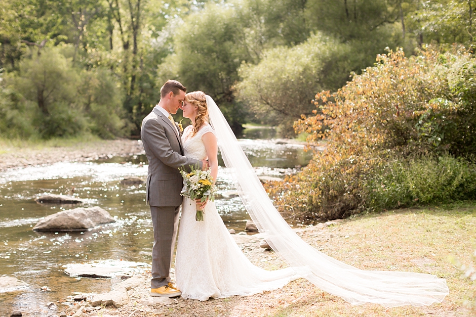 Raritan Inn Wedding Photo of bride and groom