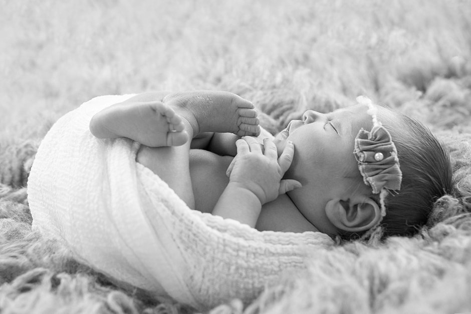 howell-nj-newborn-photos_0003