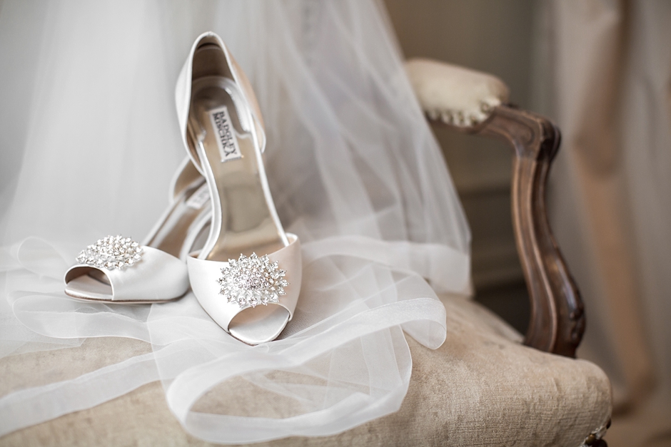 badgley-mischka-wedding-shoes