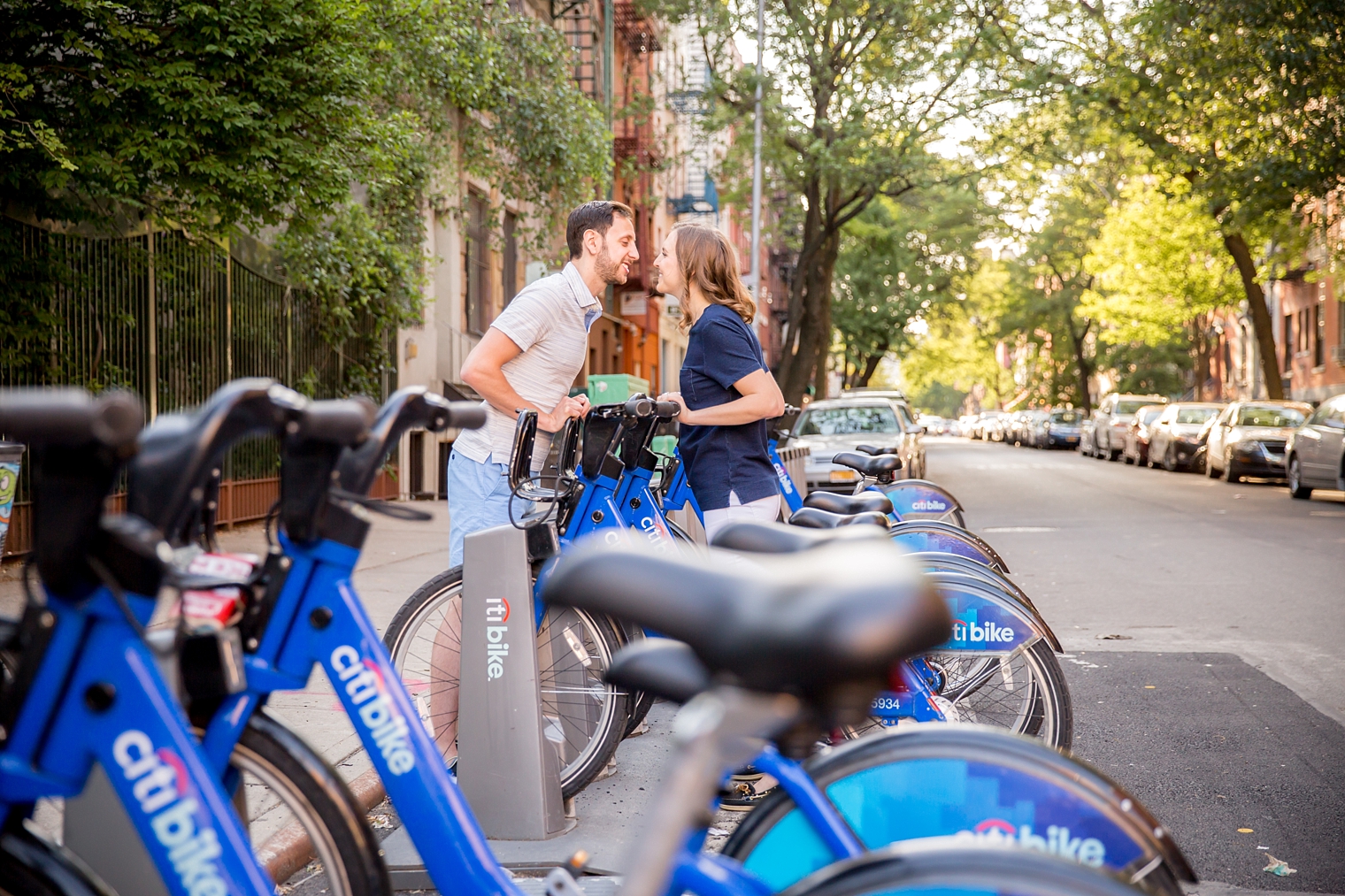 east-village-south-street-seaport-engagement-session-idalia=photography_01