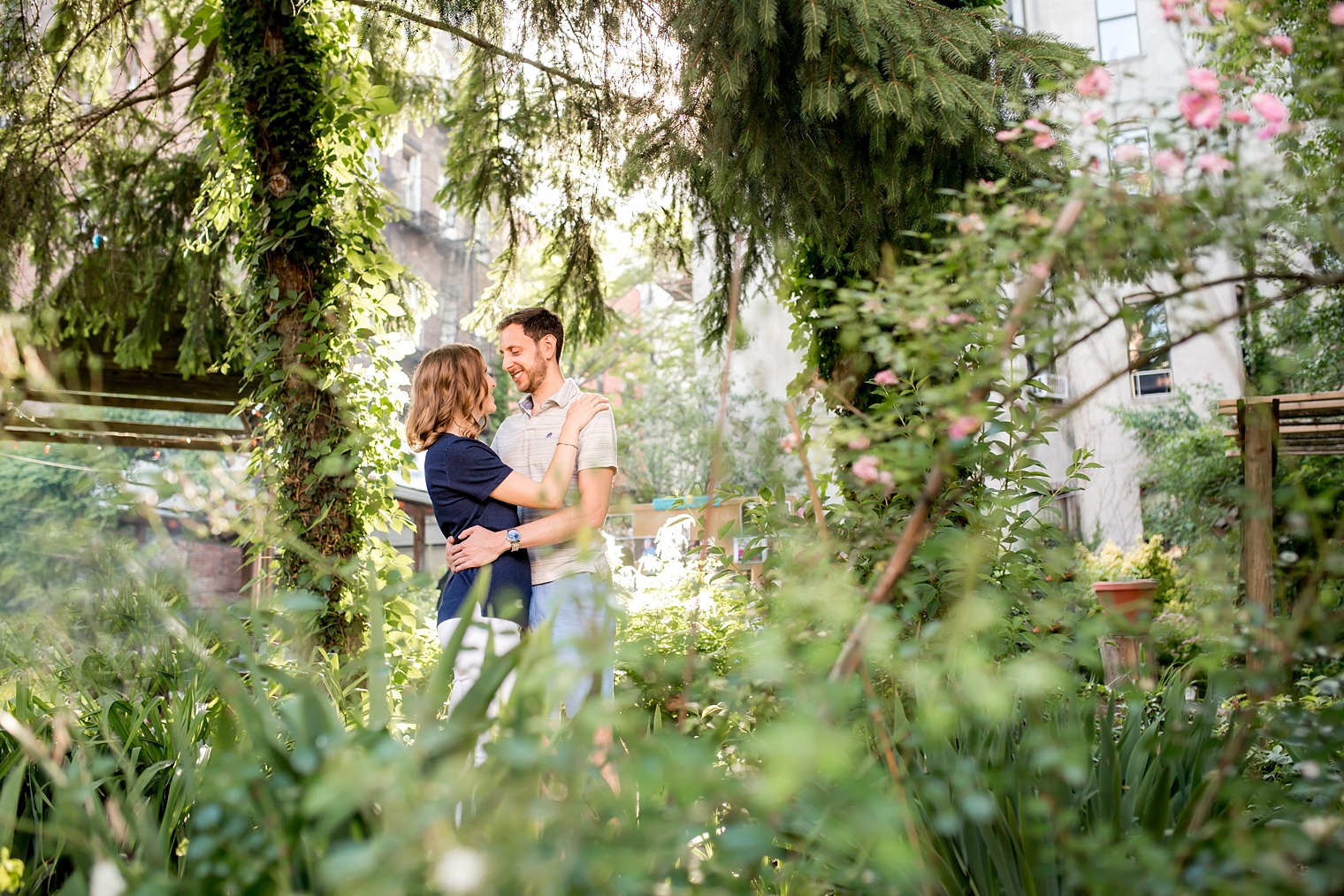 east-village-south-street-seaport-engagement-session-idalia=photography_10