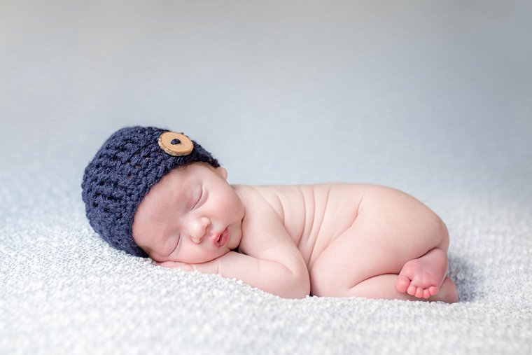 Newborn Photos by Idalia Photography