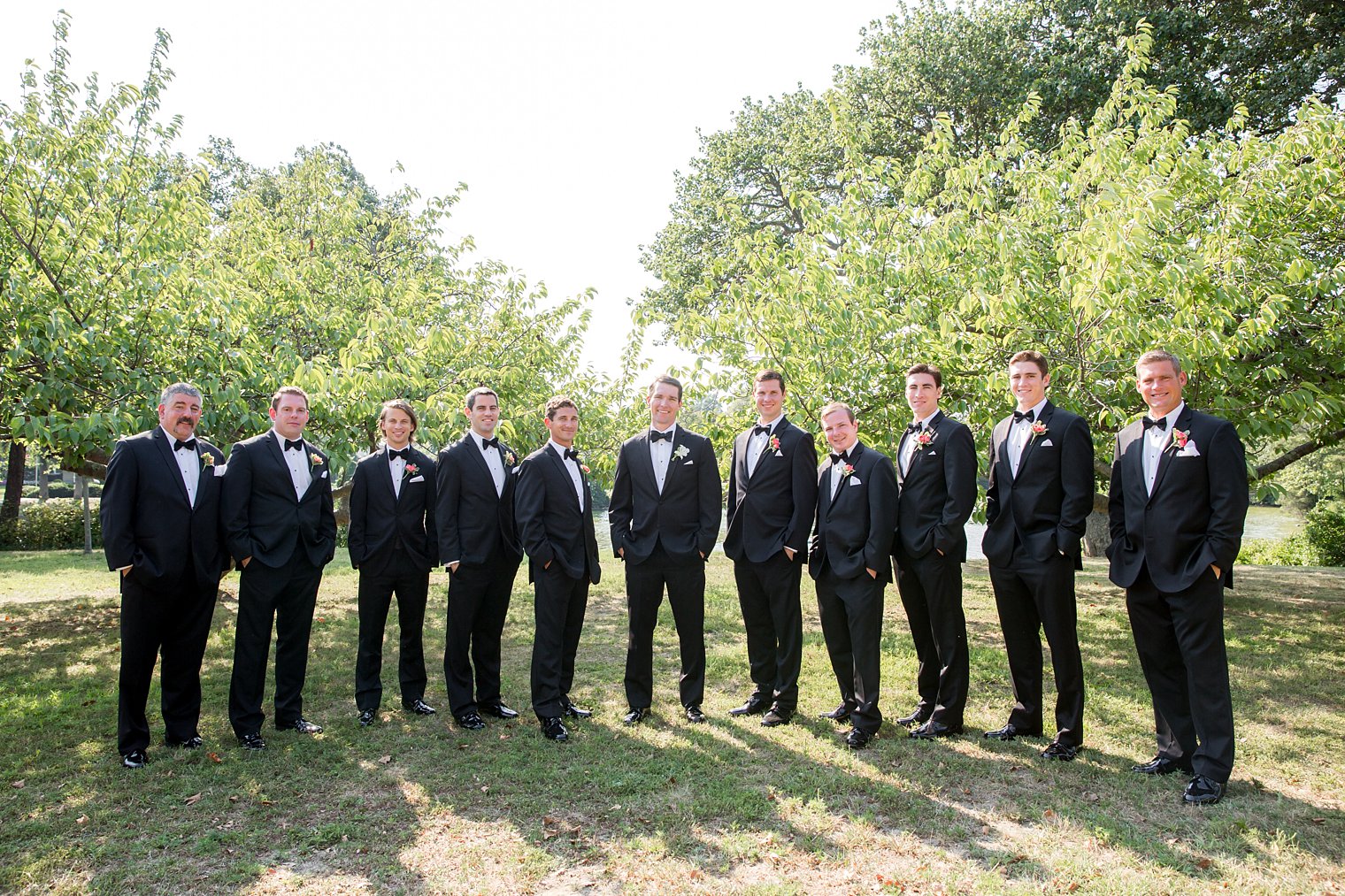 groomsmen-in-tuxedos