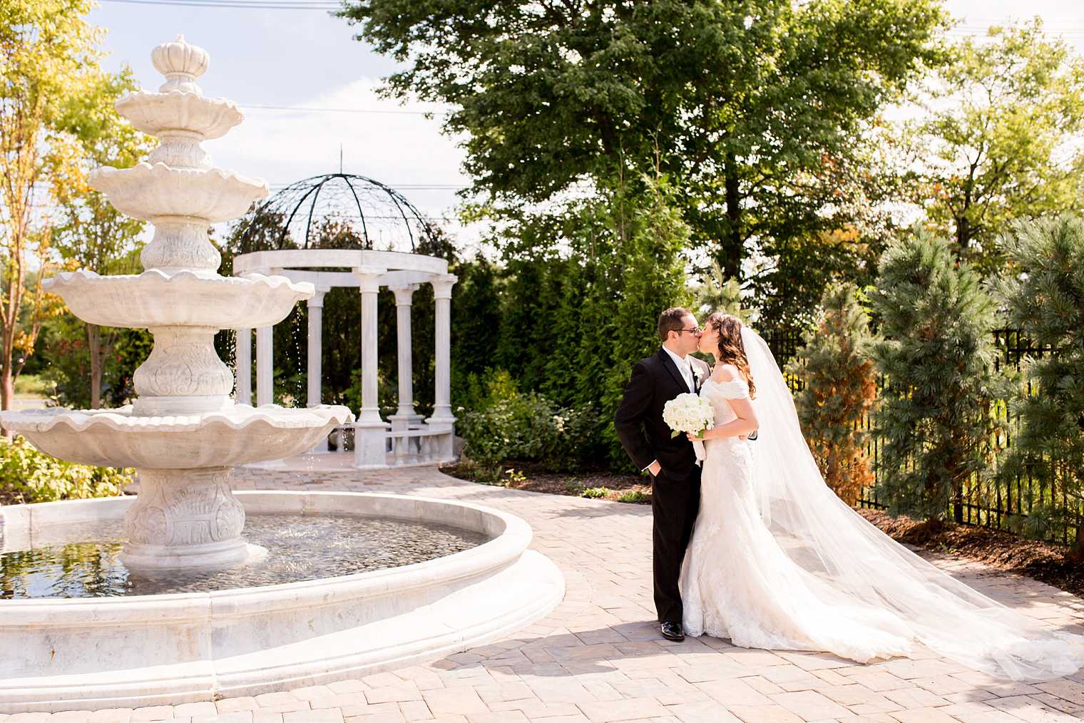 Grand Marquis wedding bride and groom photo