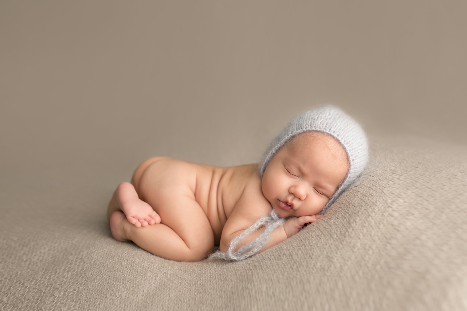 Central NJ Newborn Photographers baby boy in blue hat photo