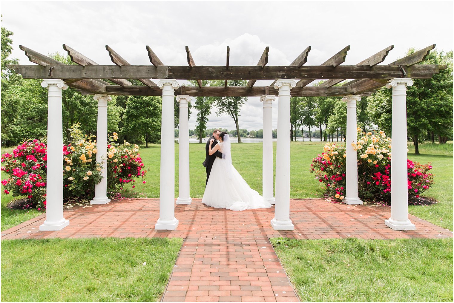 Delaware River wedding