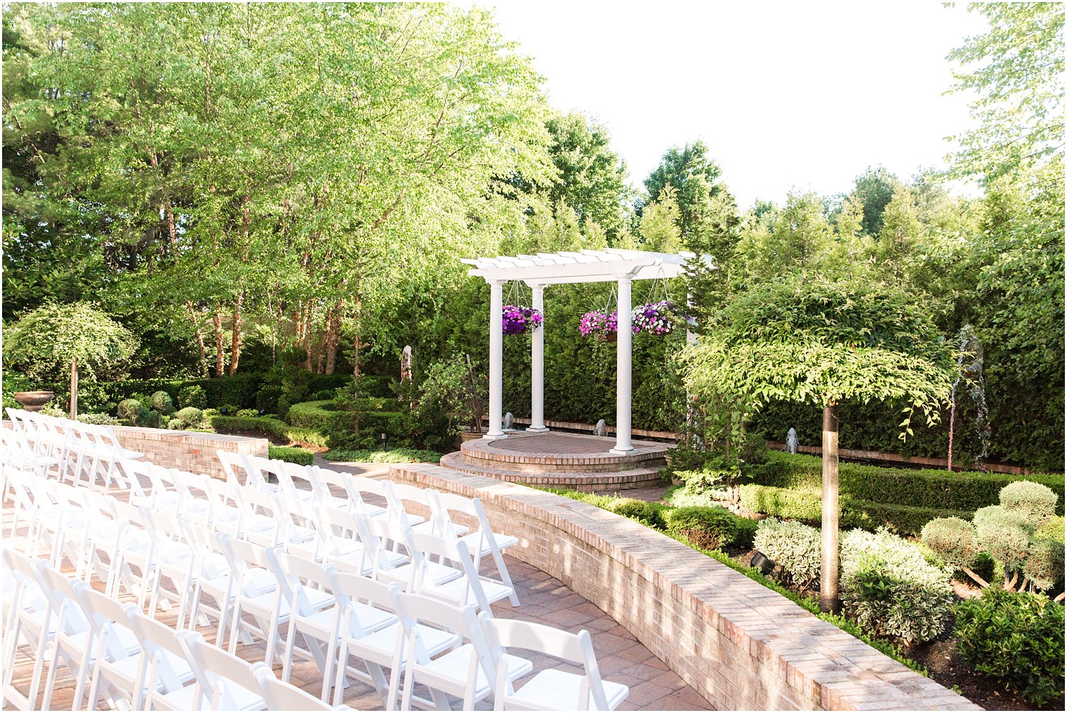 South Gate Manor outdoor ceremony space