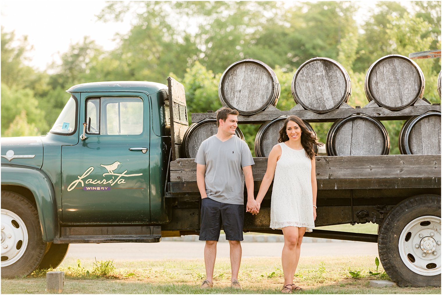 nj-winery-engagement-session_0016