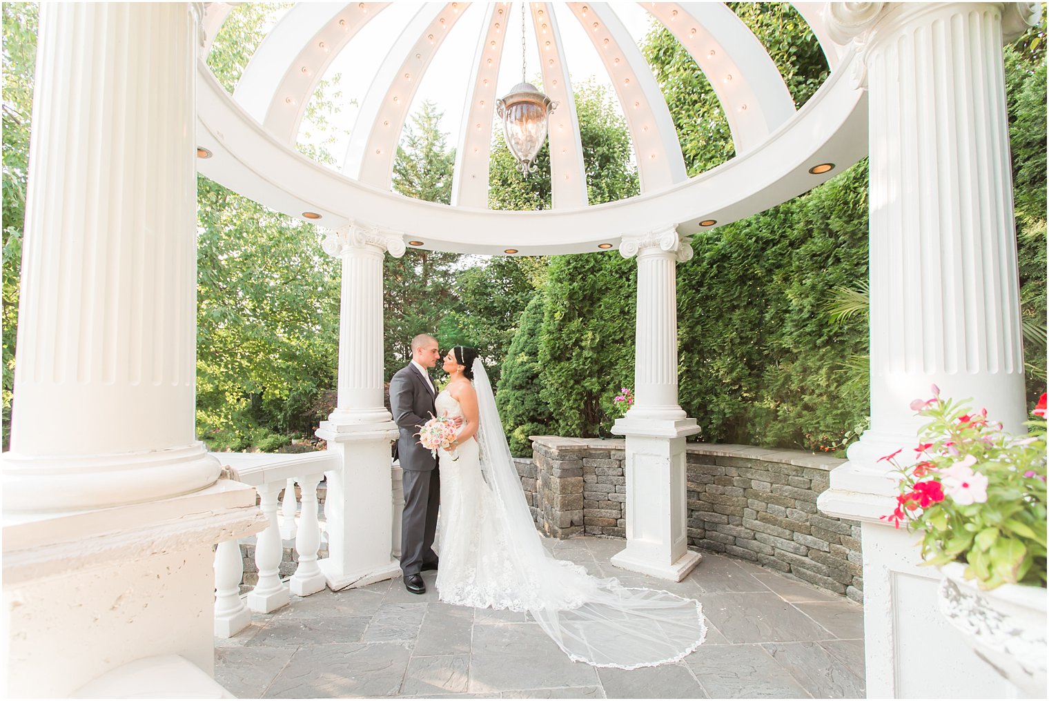 Summer Westmount Country Club Wedding Photos