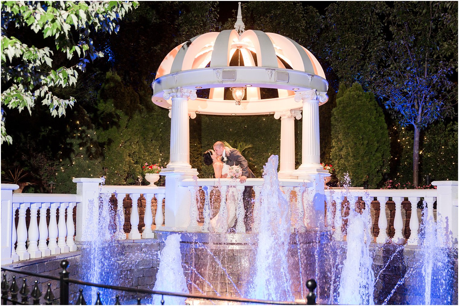 Bride and groom in courtyard at Westmount Country Club