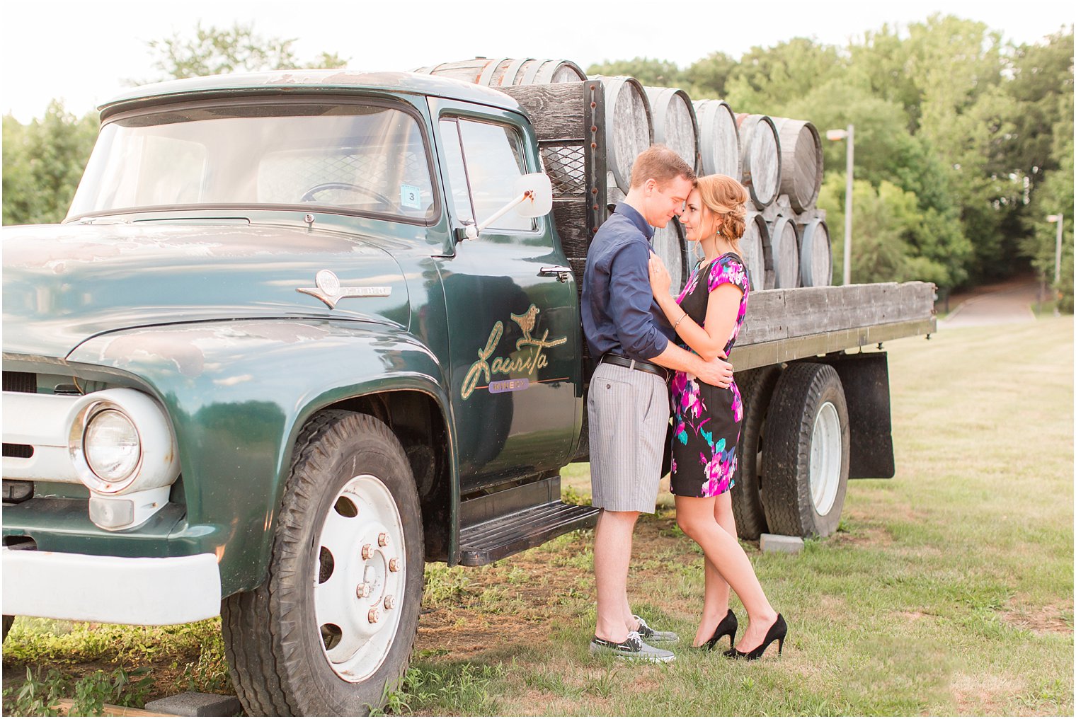 Laurita Winery Engagement Photos_0029