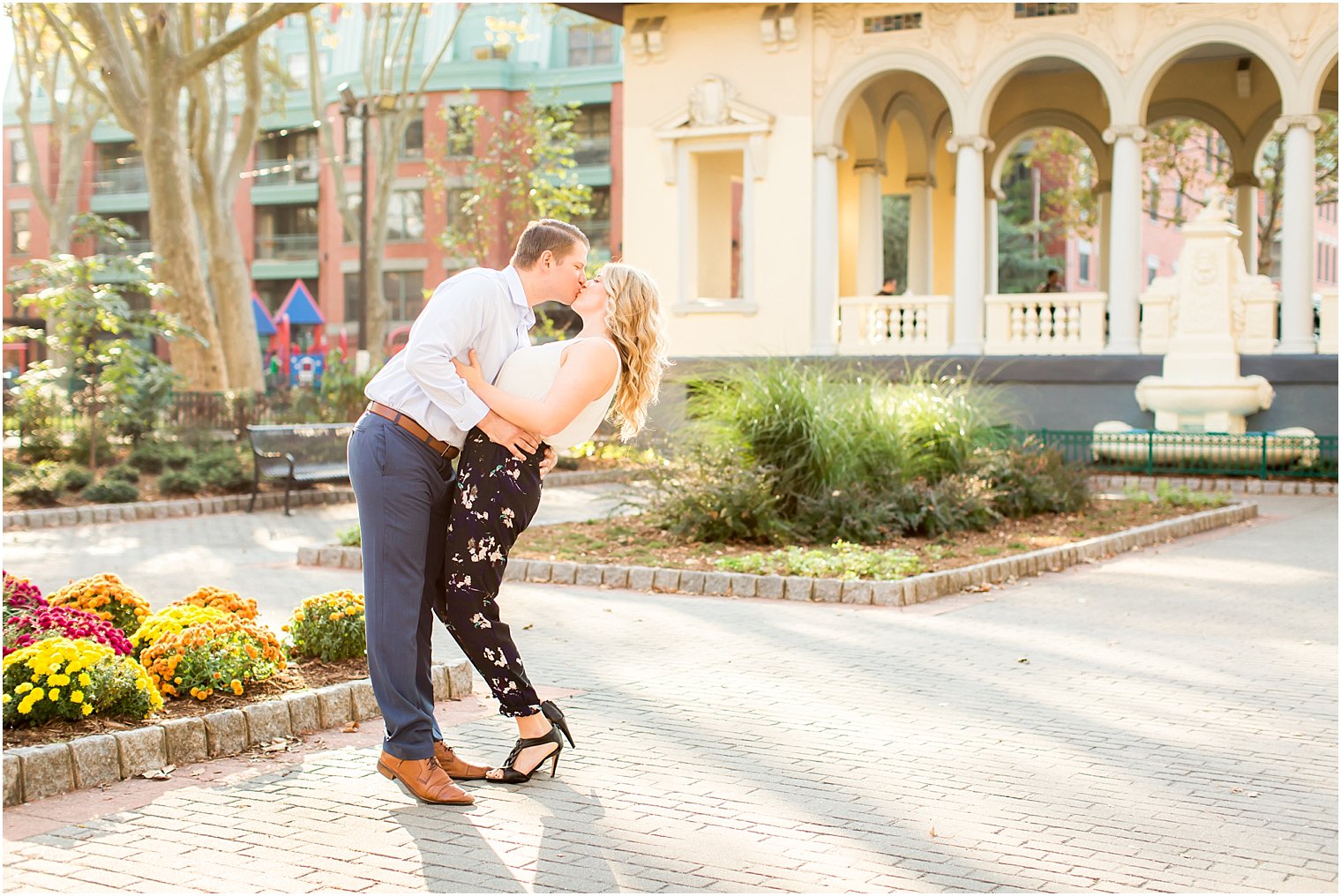 Romantic photo in Hoboken