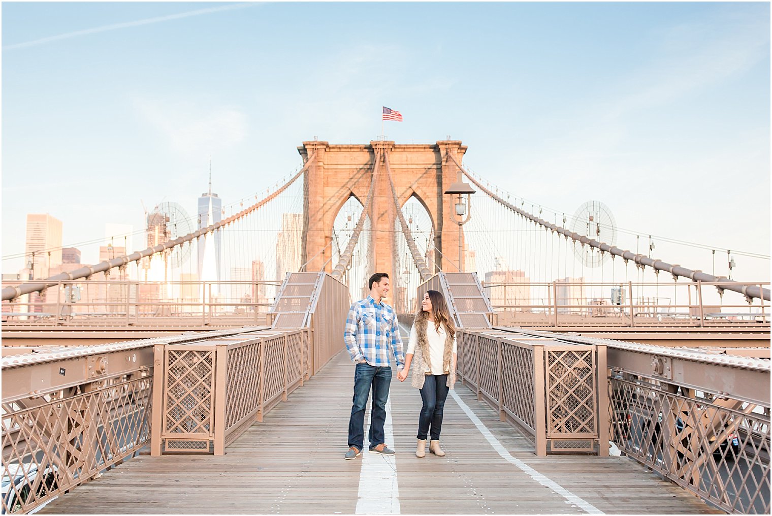 Sunrise engagement photos on the Brooklyn Bridge