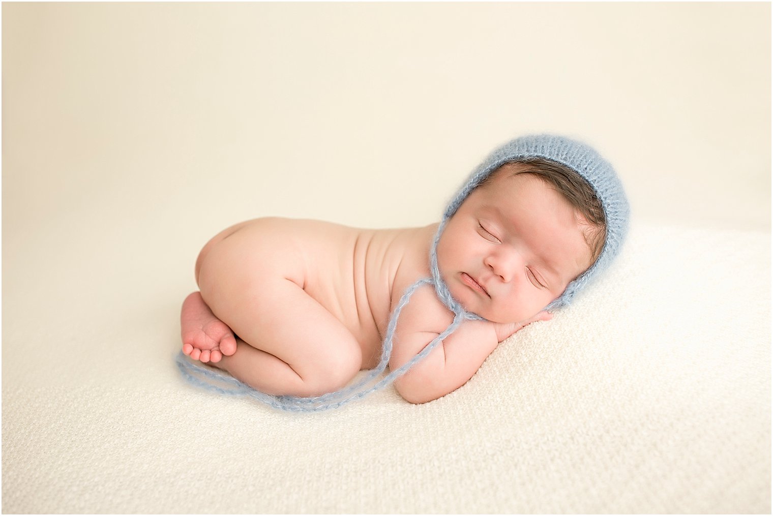 Modern NJ Newborn Photographer