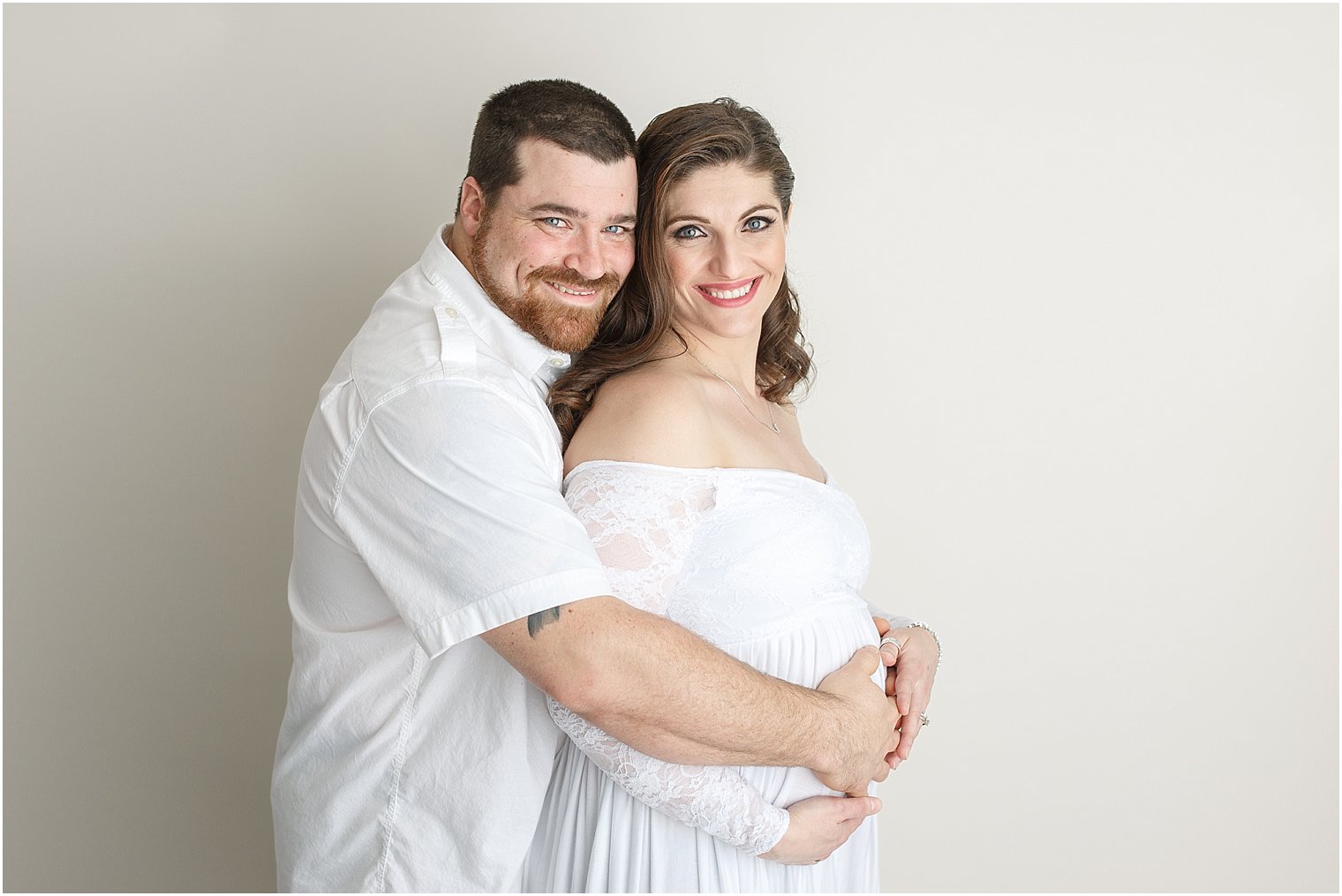 New parents with baby bump