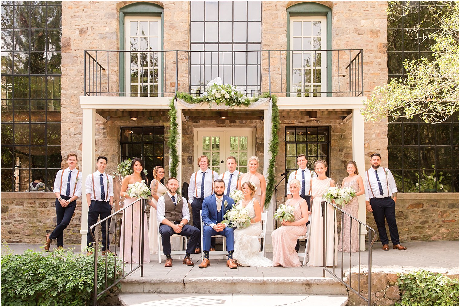 Full bridal party photo at Holly Hedge Estate | Photo by Idalia Photography