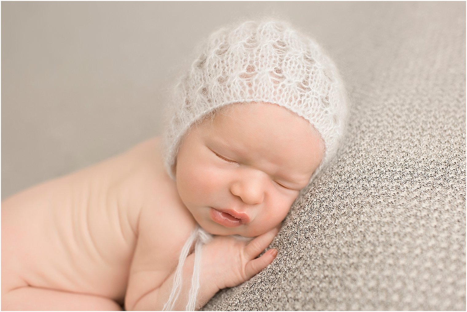 Newborn mohair hat with fine Italian mohair