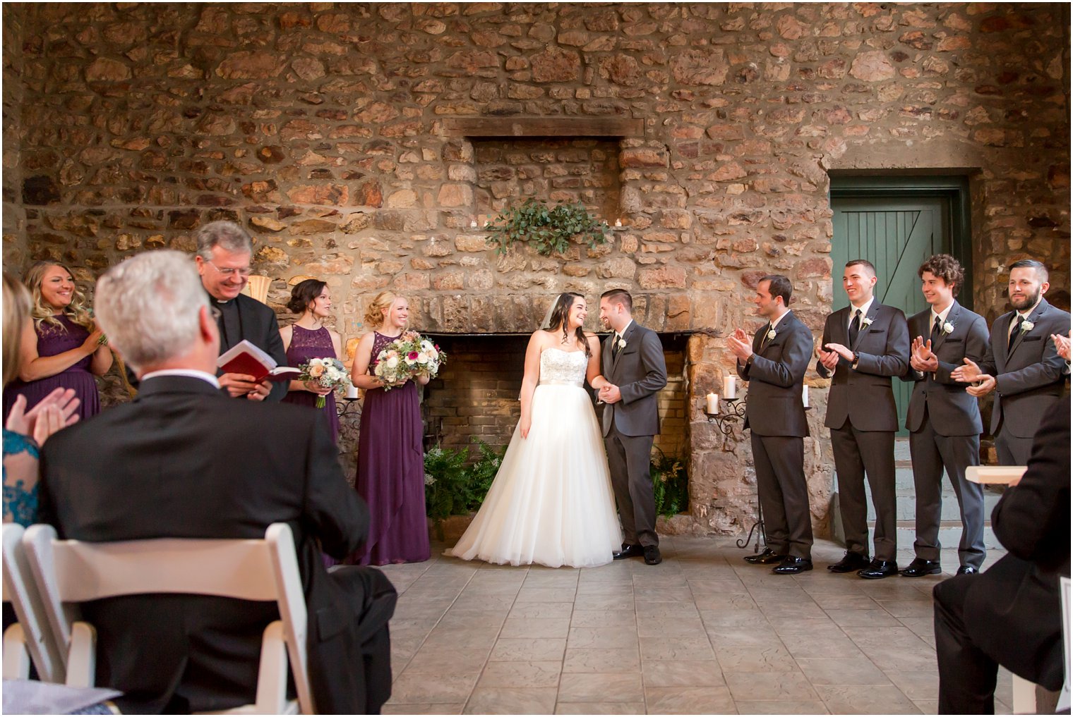 Cute moment during wedding ceremony | Photo by Idalia Photography