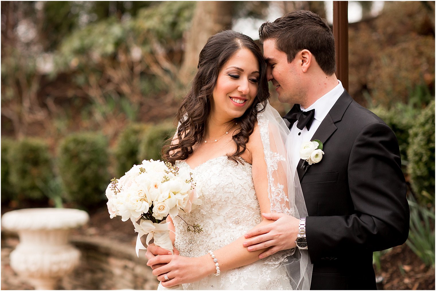 Sweet moment between bride and groom | Photo by Idalia Photography