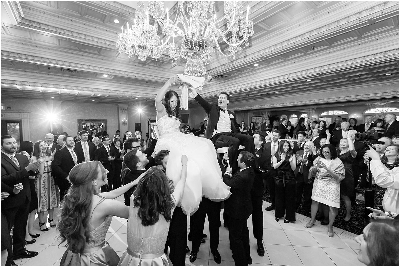 Black and white hora image | Photo by Idalia Photography