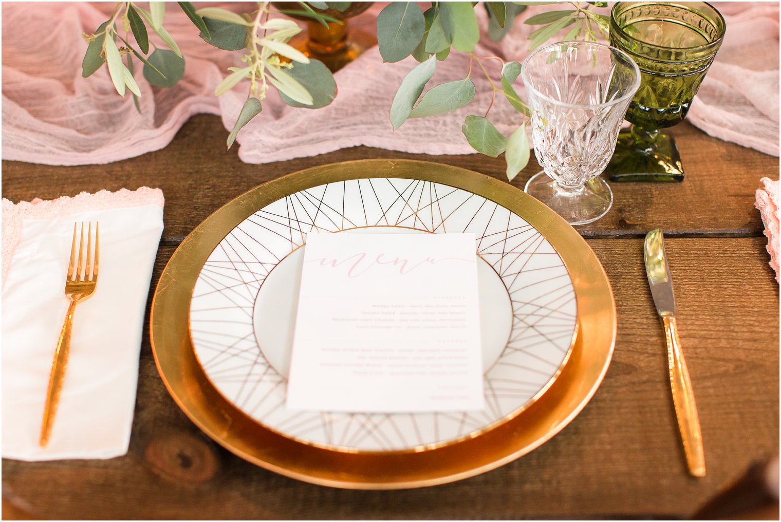 Menu cards by Britt Larson Designs | Photo by Idalia Photography