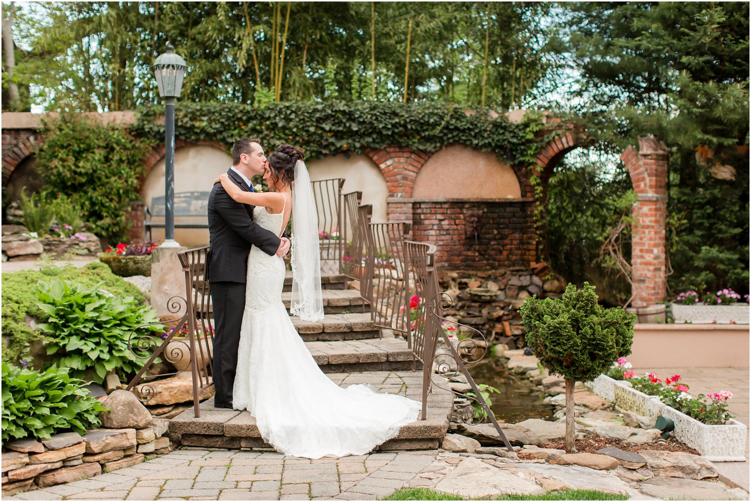 Romantic bride and groom photo by Idalia Photography