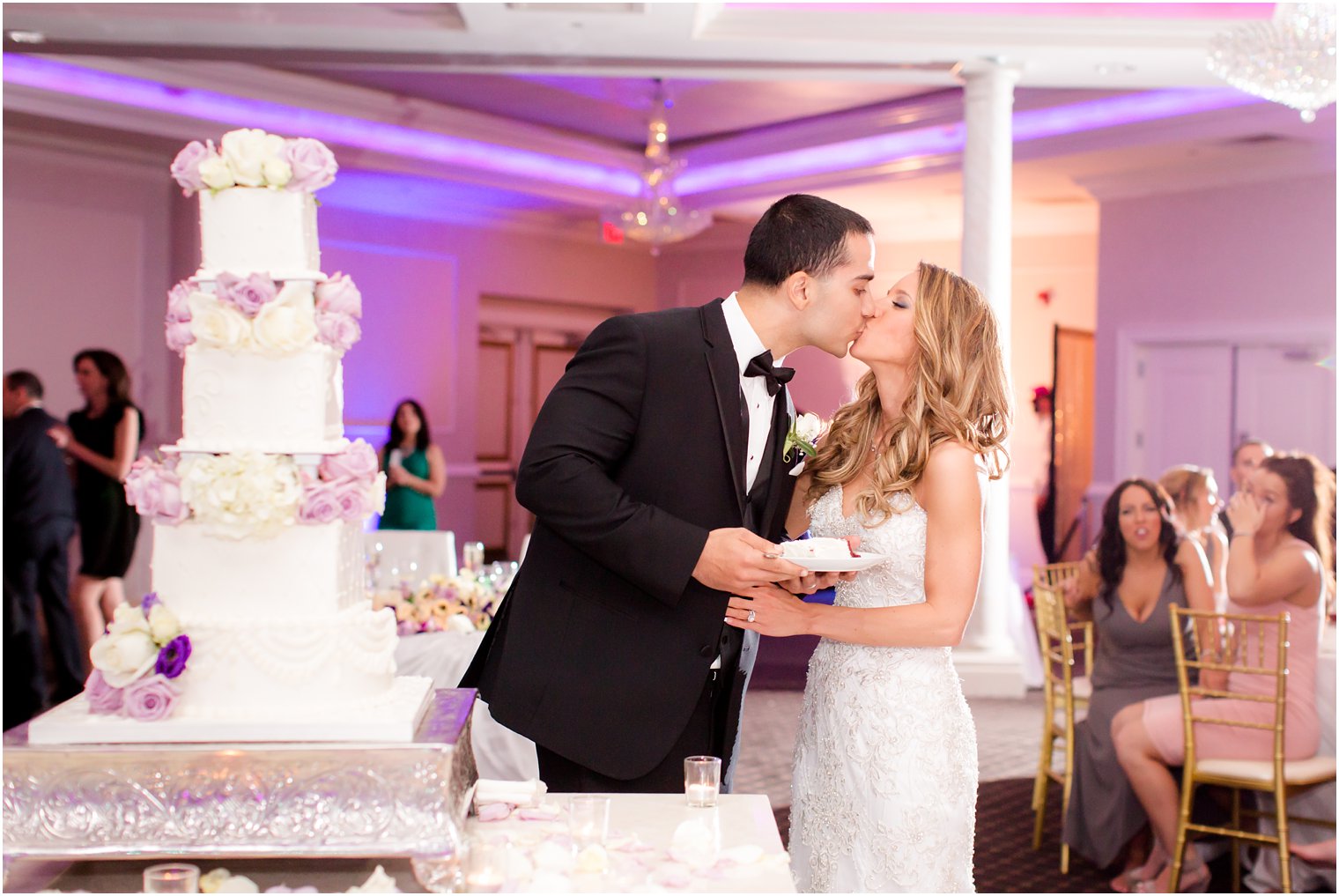 Reception at Wilshire Grand Hotel | Photos by Idalia Photography