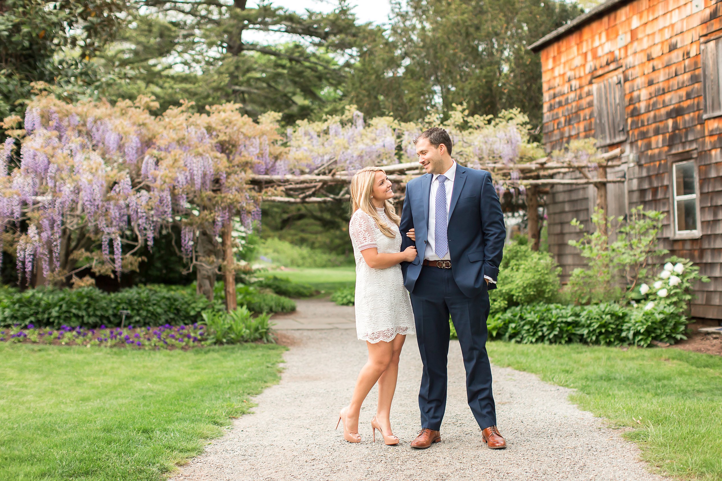 NJ engagement photo location | Photo by Idalia Photography