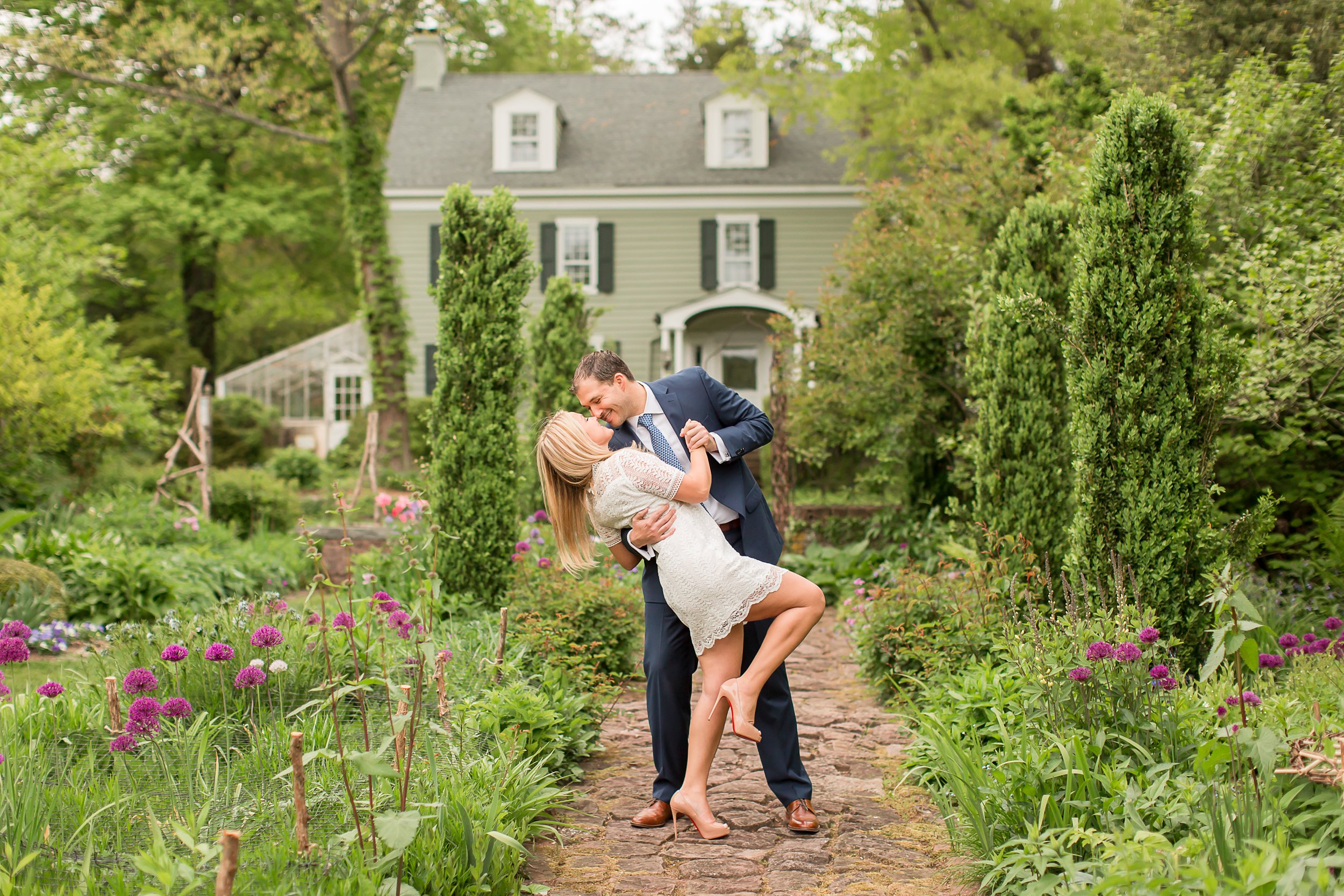 Fun dip photo at engagement session | Photo by Idalia Photography