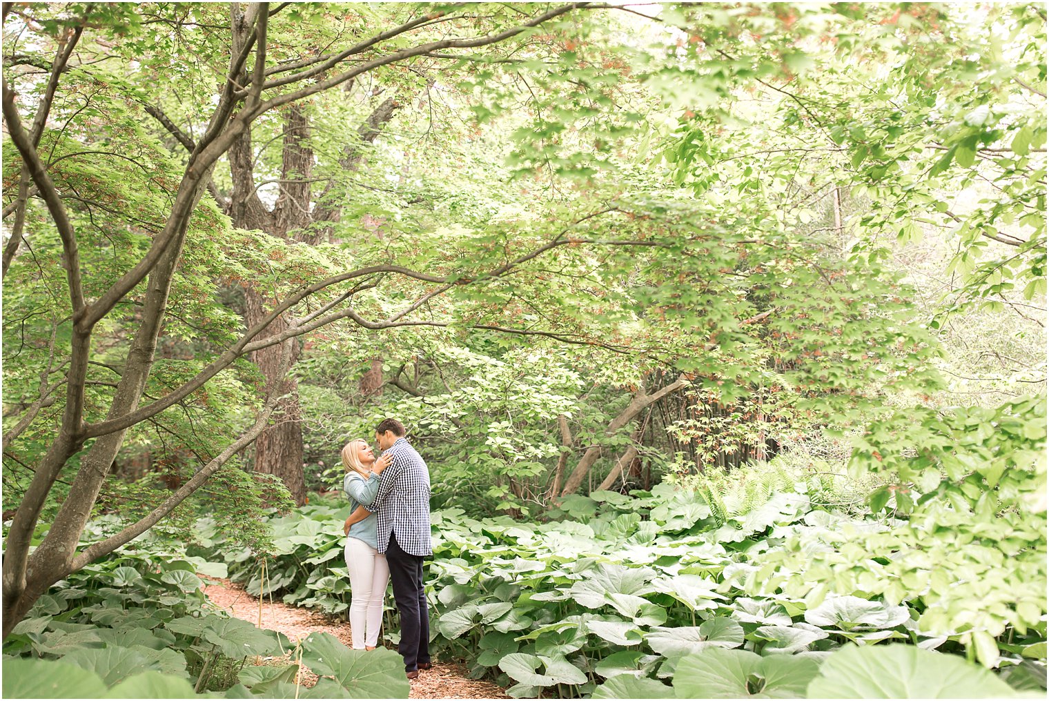 Willowood Arboretum Engagement Photos | Photo by Idalia Photography