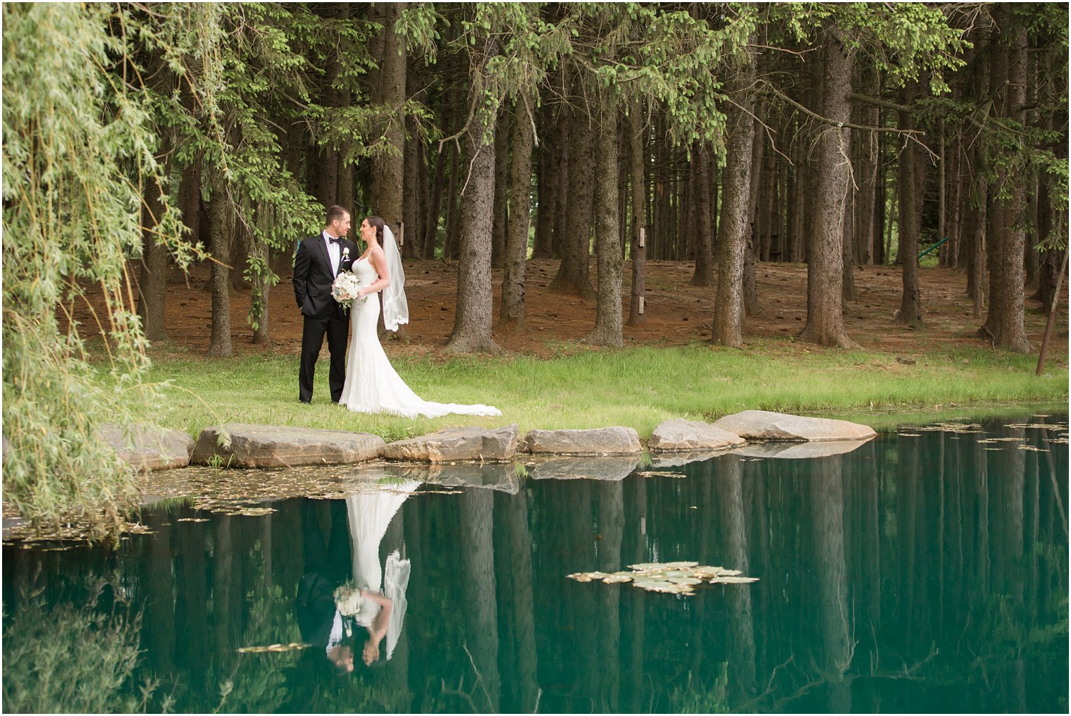 Bride and groom portrait by forrest | Photos by Idalia Photography