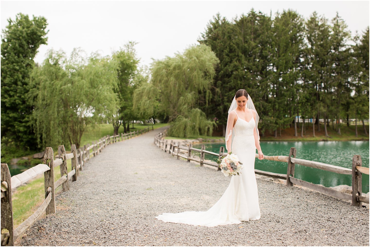 Bridal Portrait | Willowby by Watters - 'Katy' Bijou Bridal | Photos by Idalia Photography