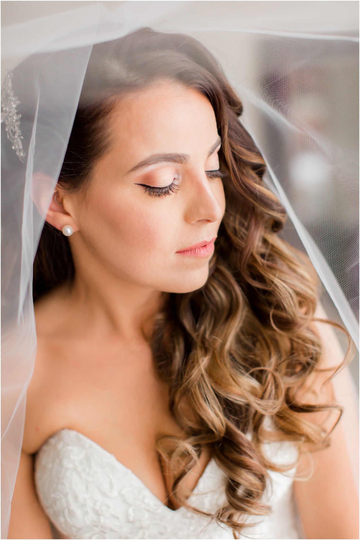 Bridal portrait | Photo by Idalia Photography