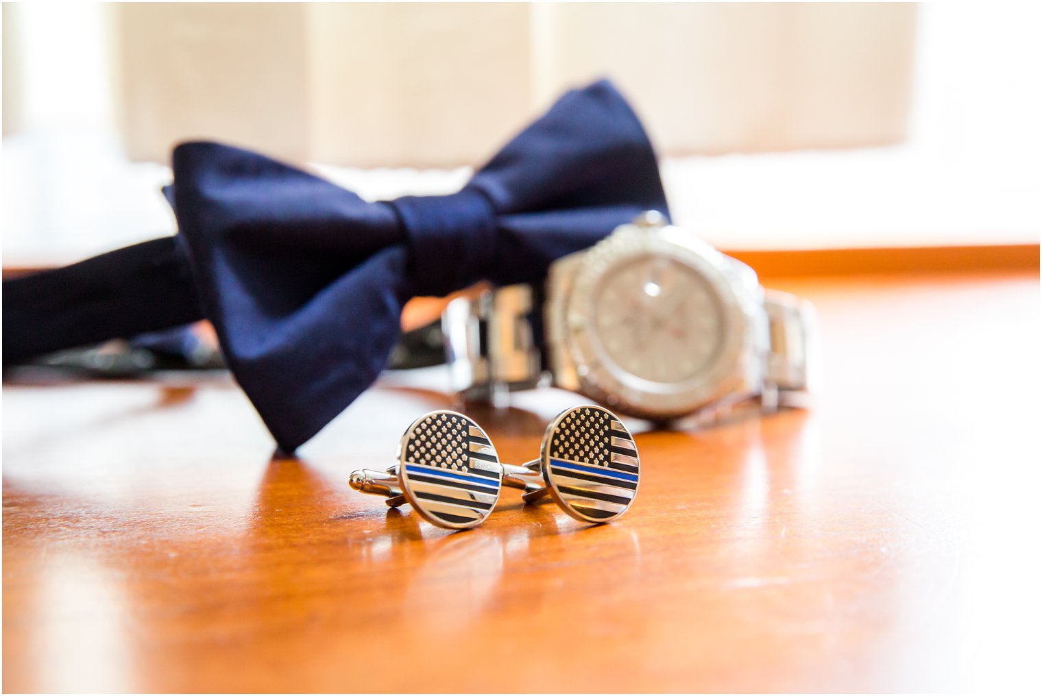 Groom cufflinks with American flag | Photo by Idalia Photography