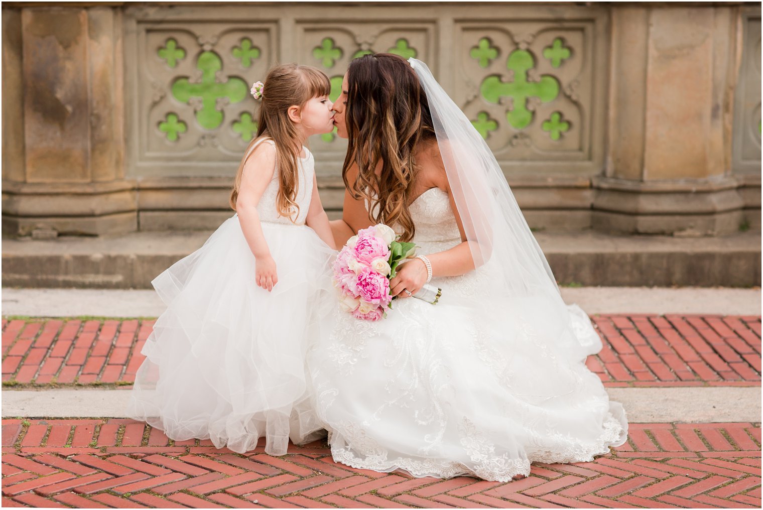 Bridesmaid and flower girl photo | Photo by Idalia Photography