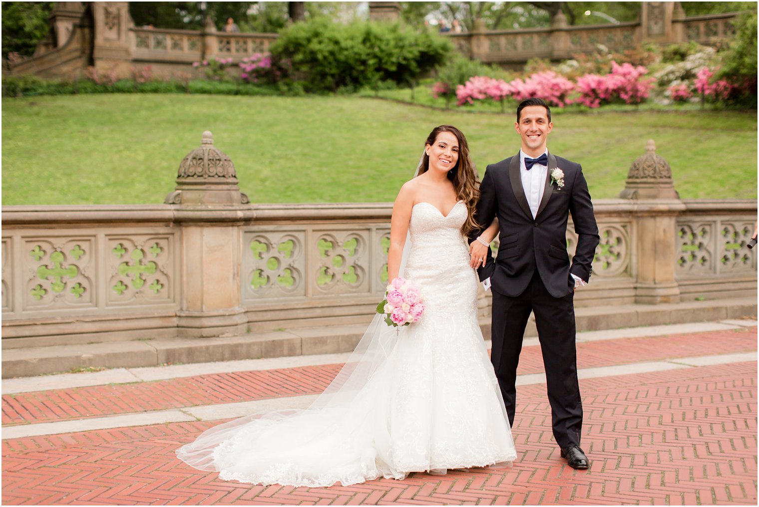 Bride and groom photo at Bethesda Terrace | Photo by Idalia Photography