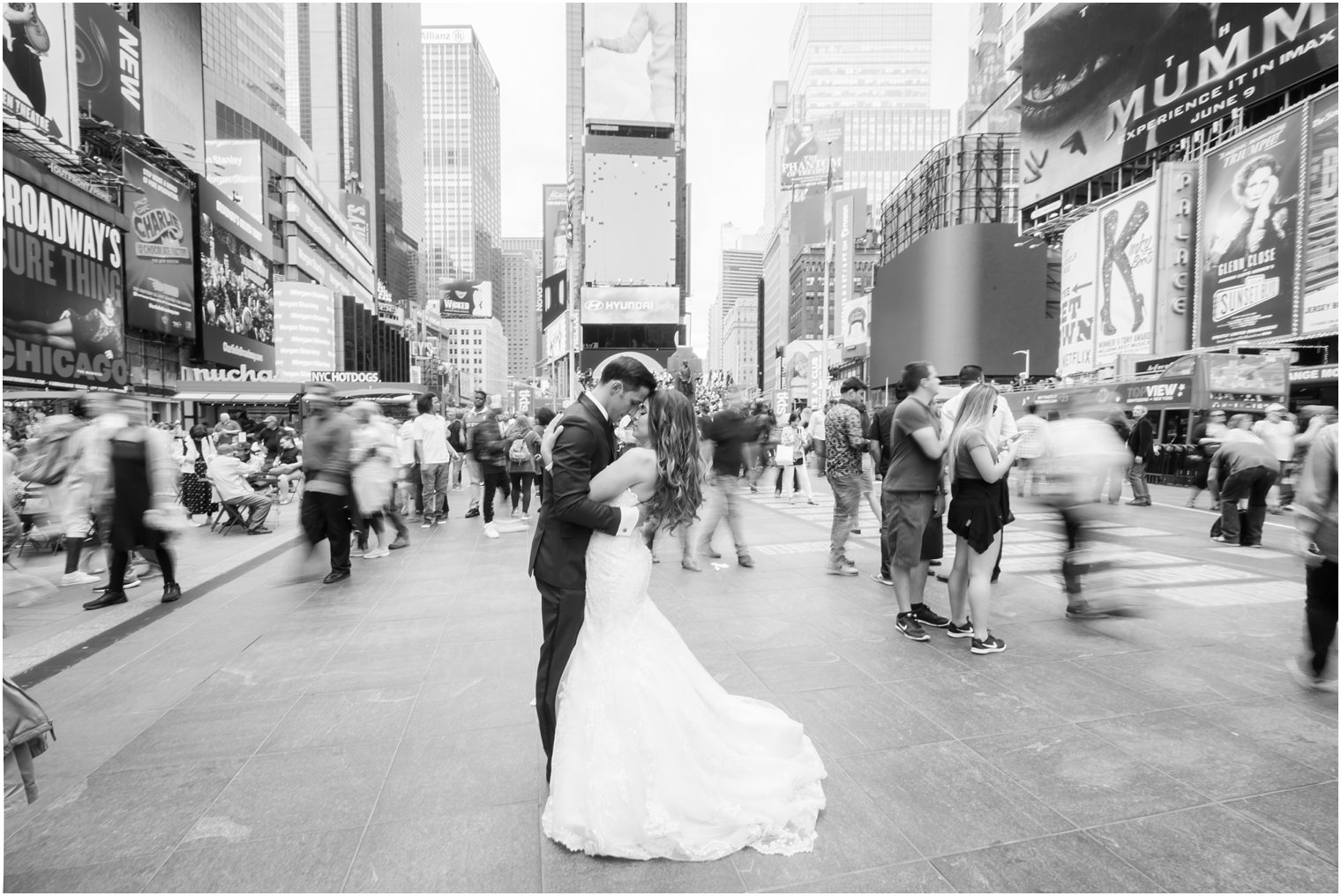 Slow shutter photo in Times Square | Photos by Idalia Photography
