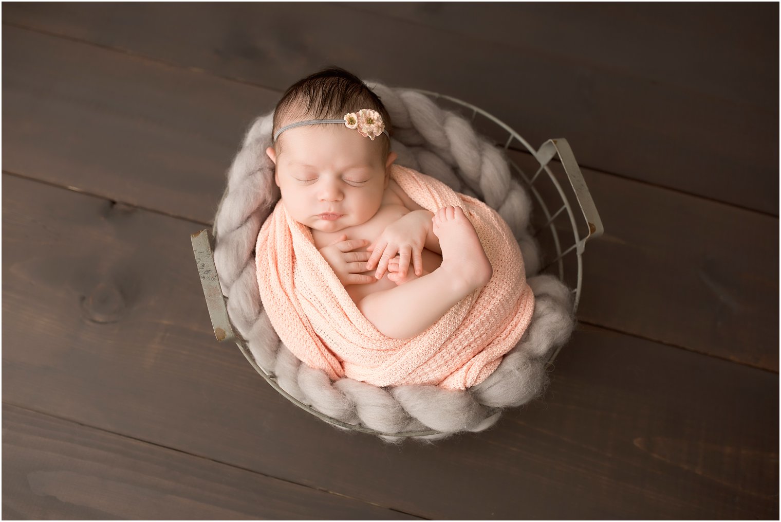 Freehold NJ Newborn Pictures by Idalia Photography