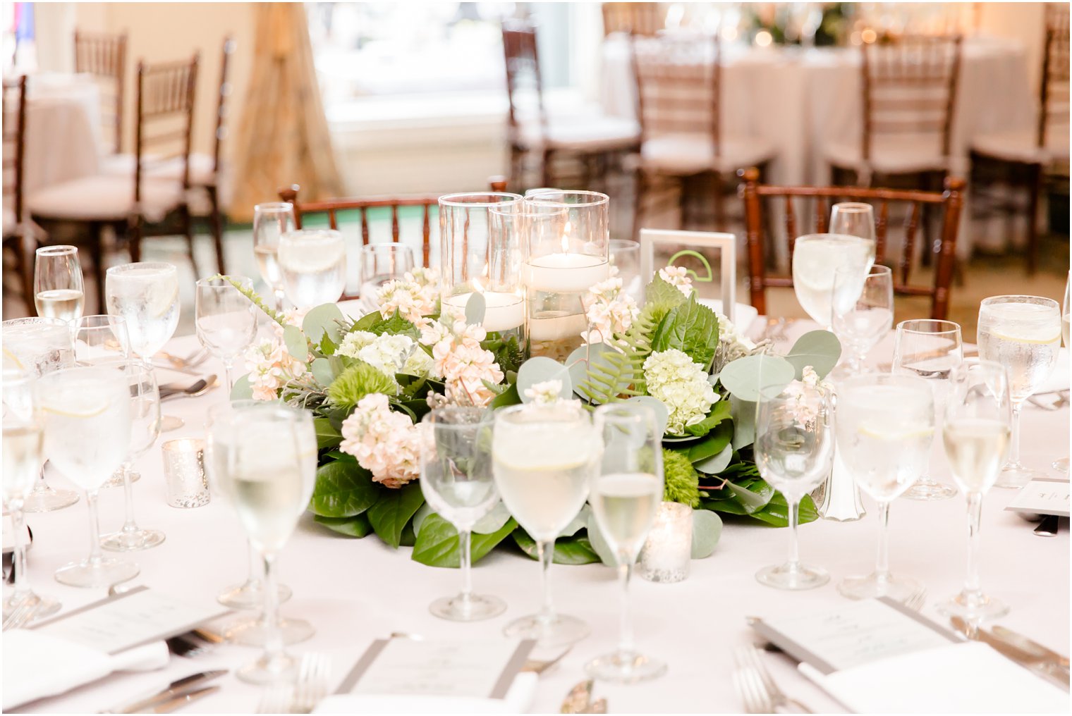 Center pieces at Molly Pitcher Inn