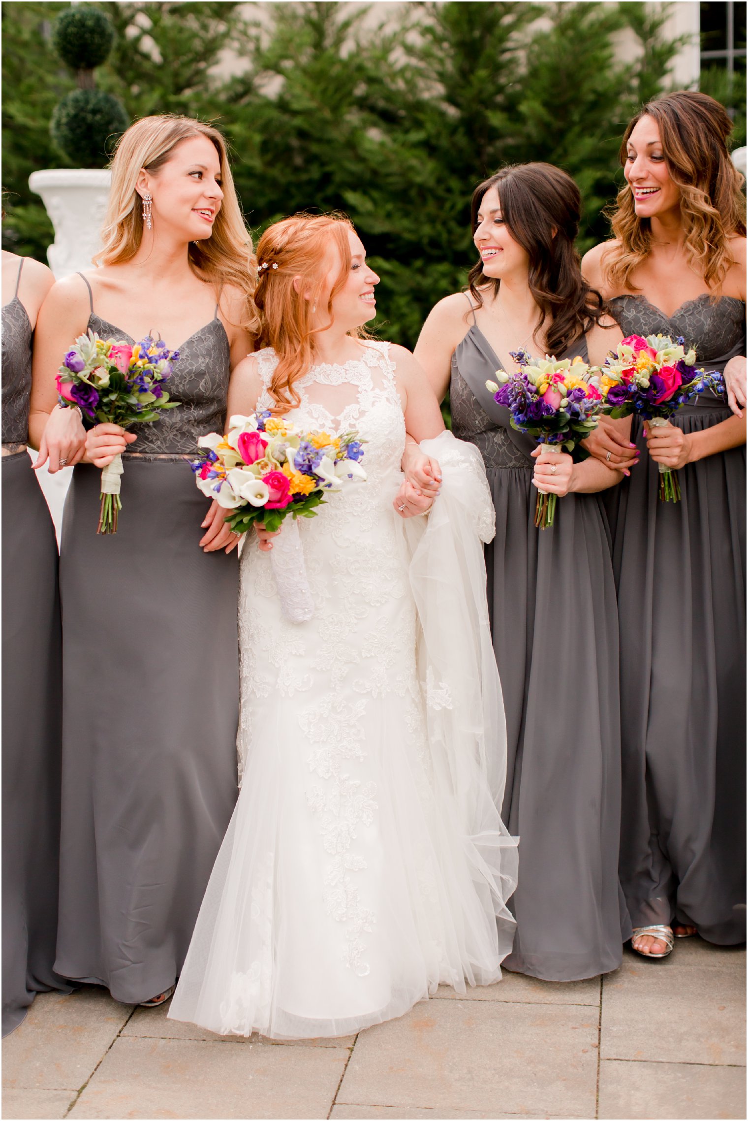 Candid Wedding Photos at Wilshire Grand | Photos by Idalia Photography