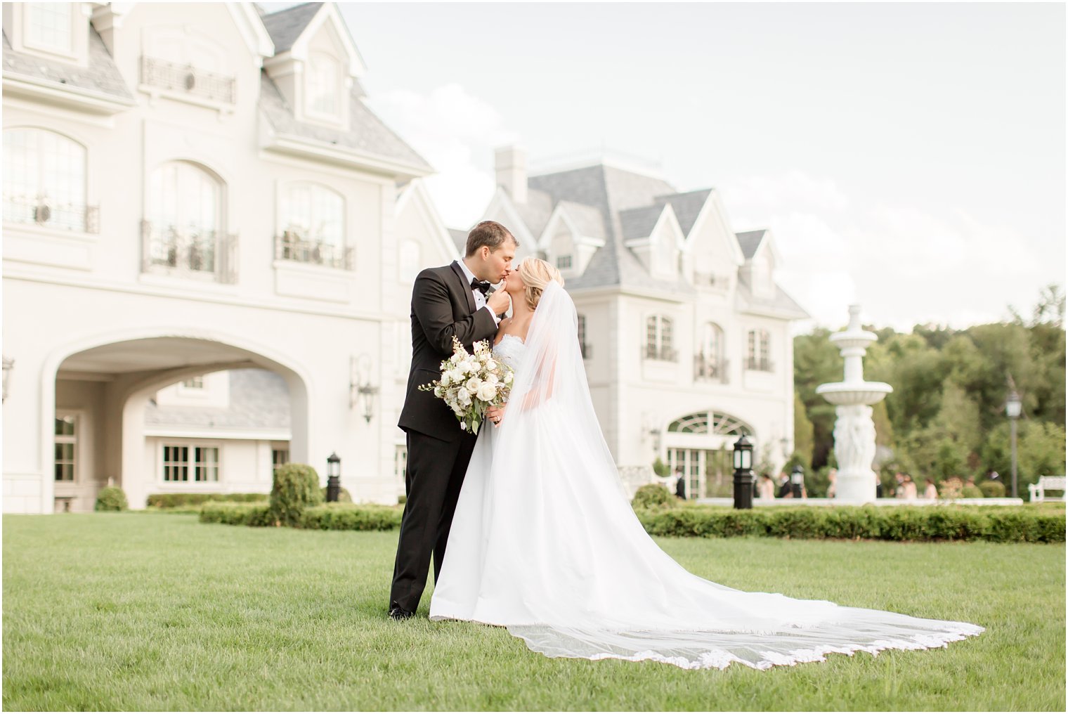 Bride and Groom at Park Chateau Estate by Idalia Photography