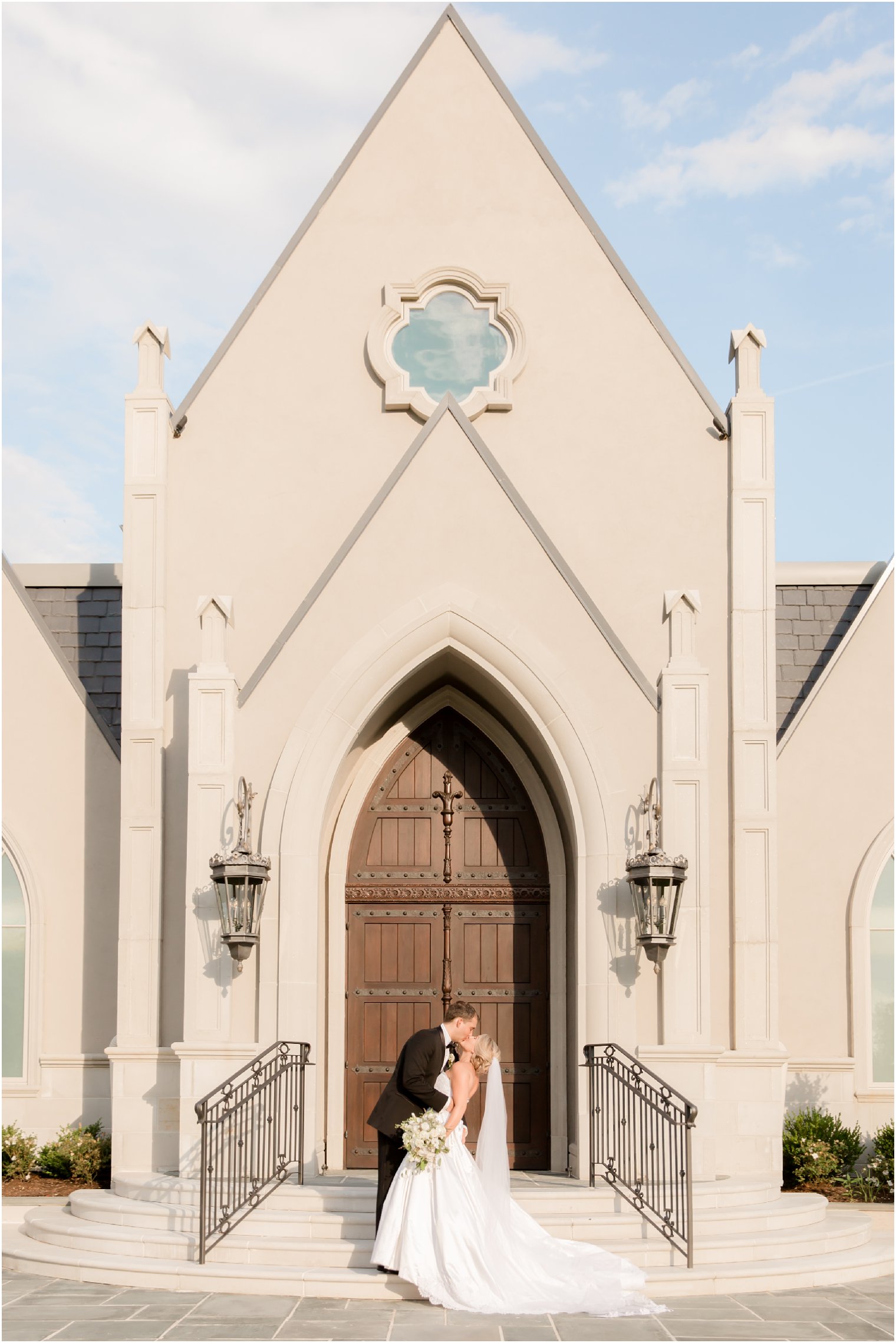 Park Chateau Chapel Wedding Photo