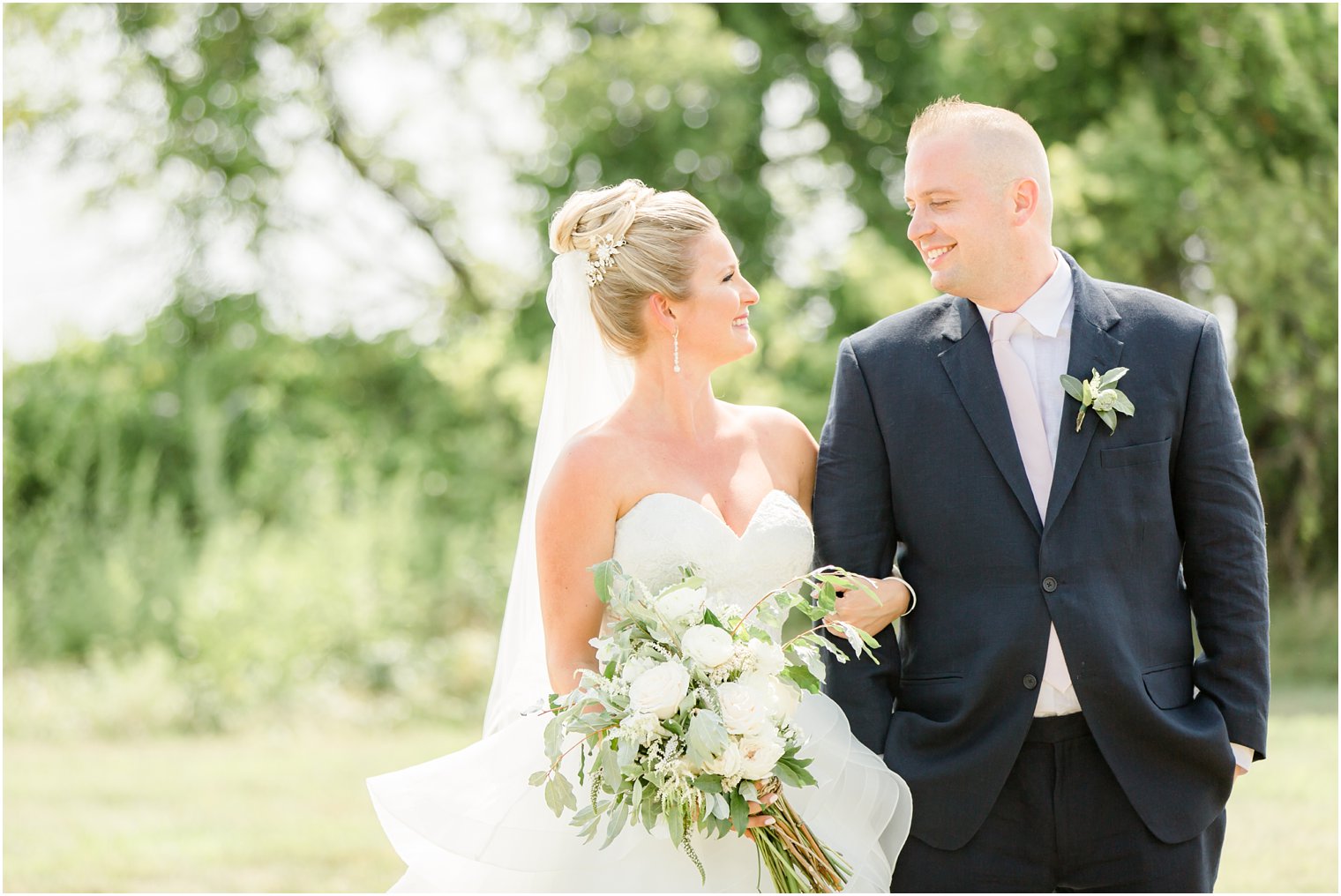 Bride and groom photo at Sandy Hook Chapel